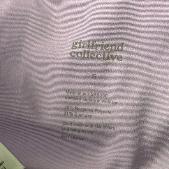 Girlfriend Collective Bike Shorts - Picture 4 of 4